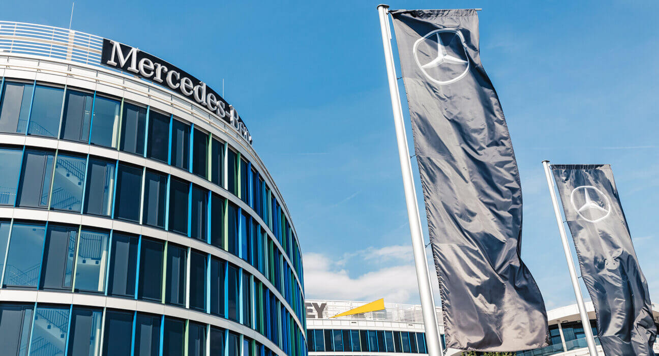 Major-institutions-like-Mercedes-Benz-Meta-Disney-and-Starbucks-use-chain-Layer-2-instead-of-martin-korosec-fortuna